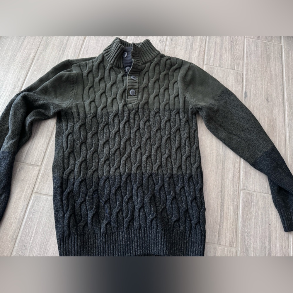 Green Sweater Large from Commerce
